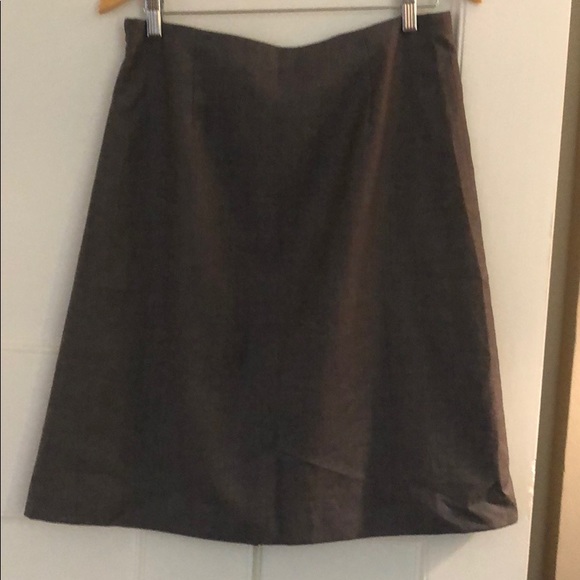 Pleat- front Banana Republic skirt- - Picture 2 of 5